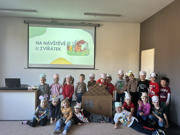 https://knihovnavizovice-cz.hqv.cz/data/images/listopad%202025/IMG-0603-768x576.jpeg